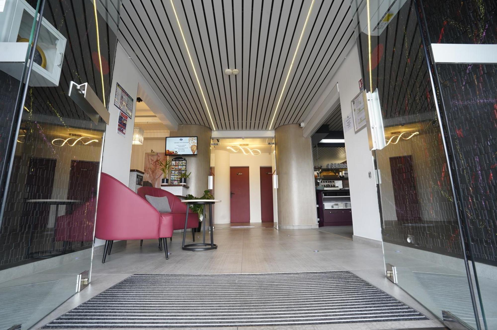 Anais Hotel Bourges Nord Saint-Doulchard Exterior foto