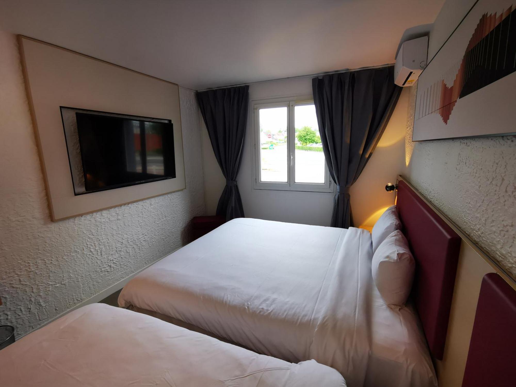 Anais Hotel Bourges Nord Saint-Doulchard Exterior foto